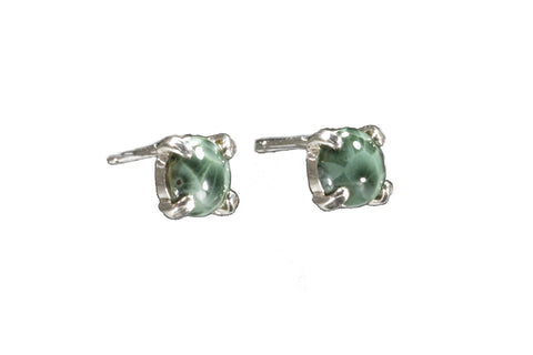 Greenstone Earrings  6 mm  4538
