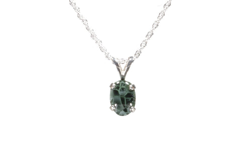 Greenstone  Pendant 8 x6mm  4556