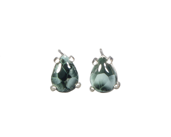 Greenstone Earrings 11 x 8mm  Pear cut 4954