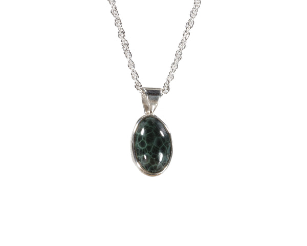 Greenstone Bezel Set 9 x 7mm Pendant 202 5337