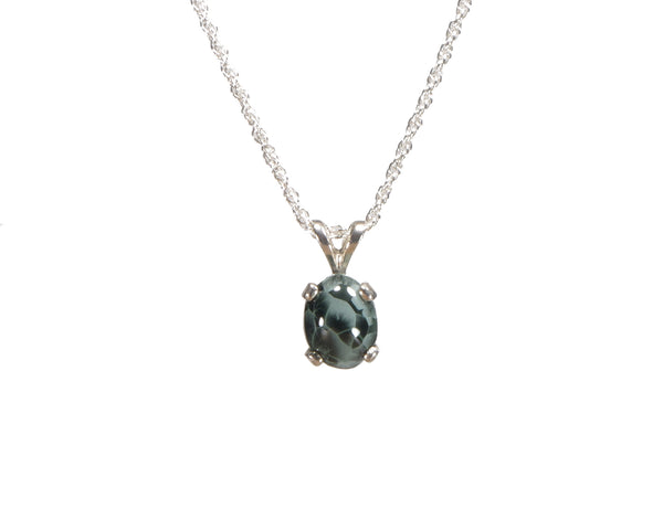 Greenstone  9 x 7mm Pendant   5418